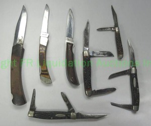 lot 300 image: Kabar pocket knives
