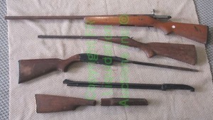 lot 397 image: Assorted gun parts as shown