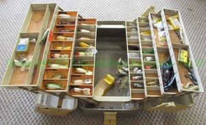 lot 285 image: Fishing tackle box with tackle and supplies