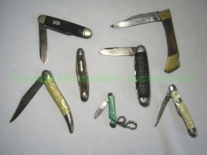 lot 500 image: Assorted pocket knives as shown