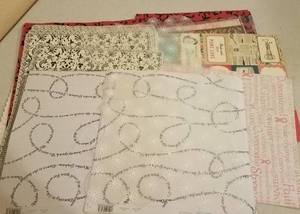lot 66 image: 12 X 12 SCRAPBOOKING  CRAFT PAPER (LOT OF 100)