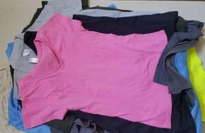 lot 113 image: BRAND NEW T-SHIRTS (LOT OF 24)