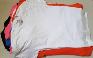 lot 114 image: BRAND NEW T-SHIRTS (LOT OF 24)