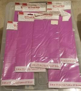 lot 231 image: LOT OF TREAT BAGS PACKAGES (NEW)