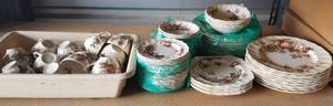 lot 246 image: VINTAGE 1940S JOHNSON BROS (ENGLAND) HARVEST TIME IRONSTONE DISHES (98 PCS)