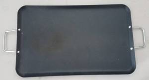 lot 295 image: RECTANGULAR GRIDDLE