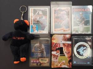 lot 350 image: CAL RIPKEN CARDS AND BEAR