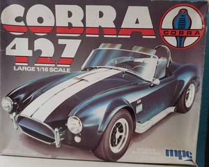 lot 375 image: MPC COBRA 427 MODEL KIT IN ORIGINAL BOX
