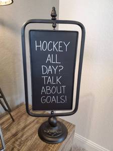 lot 19 image: Metal Table Top Sign