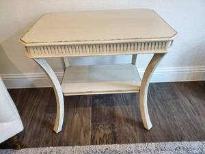 lot 53 image: Distressed Cream Wood Side Table