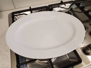 lot 75 image: White Oval Platter by Blackhawk