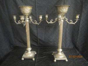lot 8 image: DUO ANTIQUE SILVER&nbsp 30 HEIGHT 4 ARM CANDELABRA CANDLE HOLDER WITH CENTER TOP FLOWER BOWL&nbsp FLOOR STANDING OR TABLE TOP&nbsp