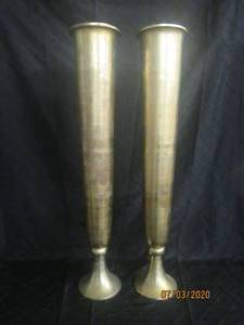 lot 44 image: DUO 37 34  HEIGHT GOLD VASES MADE IN INDIA&nbsp
