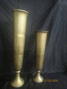 lot 45 image: DUO 23 &amp 29 HEIGHT GOLD VASES MADE IN INDIA&nbsp
