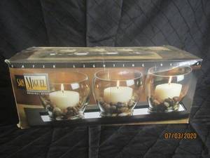 lot 117 image: SAN MIGUEL BATIK LIGHTING DECOR&nbsp