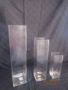lot 130 image: TOTAL OF 3 CLEAR UNLIMITED CONTAINER INC OPENING SQUARE GLASS VASES&nbsp&nbsp19.75  H , 15 12  H , 9 .75&nbsp H&nbsp