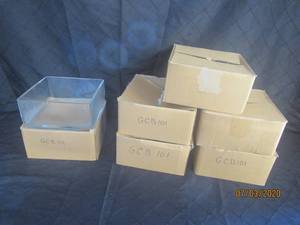 lot 151 image: TOTAL OF 5 CYS EXCEL SQUARE GLASS VASE WIDE&nbsp OPENING 8X8&nbsp