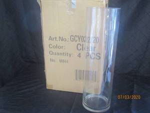 lot 142 image: TOTAL OF 4 CYS EXCEL CYLINDER CLEAR GLASS VASE 20 H&nbsp