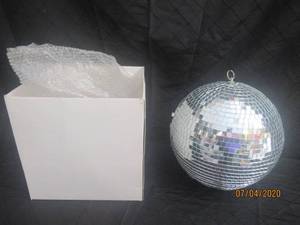 lot 204 image: SILVER GLASS MIRROR 12 DIAMETER DISCO BALL&nbspSOME DAMAGE SEE PIC&nbsp