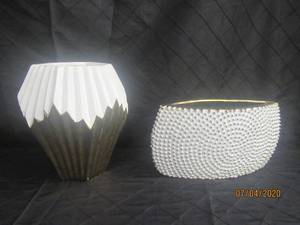 lot 212 image: DUO PORCELAIN GOLD WHITE VASE&nbspHALF DIPPED VASE 10 HEIGHT&nbsp&nbspWHITE VASE WITH GOLD DOTS 7 H X 11 L&nbsp