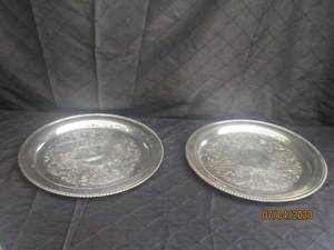 lot 216 image: DUO 15 DIAM &nbsp WM ROGER 272 SILVER PLATED PLATTER TRAYS&nbsp