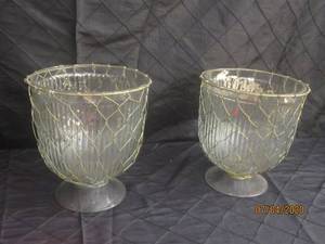 lot 223 image: DUO CLEAR GLASS WIRE FOOTED VASE 7 H X 7 DIAM &nbsp