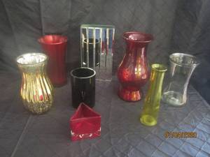 lot 237 image: TOTAL OF 8 ASSORTED GLASS VASES&nbsp&nbspSEE PICS&nbsp