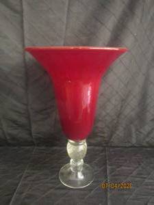 lot 320 image: RED GLITTER&nbsp FLARED&nbsp CLEAR PEDESTAL BASE GLASS VASE&nbsp&nbsp19 H&nbsp&nbsp12 DIAM&nbsp