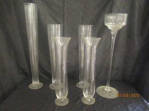 lot 323 image: TOTAL OF 6 ASSORTED PILSNER GLASS VASE