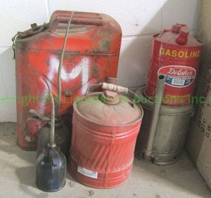 lot 38 image: Vintage & modern gas cans and oil pump cans