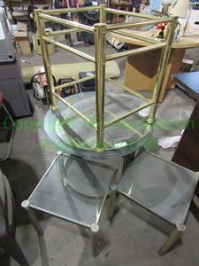 lot 70 image: Various brass and glass end and accent tables