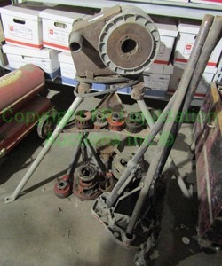 lot 103 image: Toledo 58 pipe threading machine and accessories