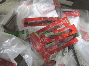 lot 133 image: Assorted drill bits in packs