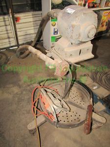 lot 136 image: Albertson & Company Sioux tools flex shaft grinder motor model 5K063AB761 plus