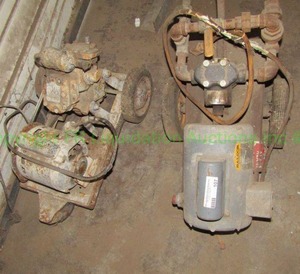 lot 107 image: Portable electric pumps