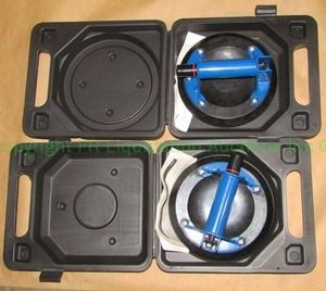 lot 93 image: Zoro select Suction Cup Lifter, set of two