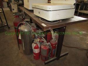 lot 198 image: Laminate top metal base utility table