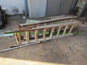 lot 372 image: Steel truck ramps