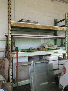 lot 383 image: Pallet rack 128 x 90 x 30, contents not included