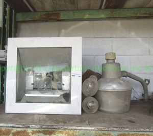 lot 386 image: Commercial metal halide box lamp and more as shown