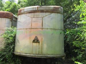 lot 429 image: Semi-truck trailer