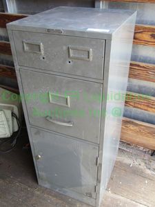 lot 439 image: Metal file cabinet