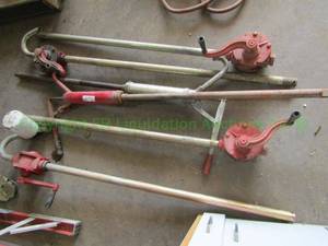 lot 268 image: Hand crank drum pumps 6 total
