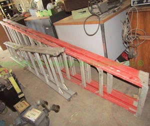 lot 246 image: Werner 17ft model L-2091-17 and model 7412 folding ladders