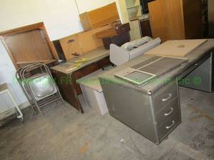 lot 257 image: Office desks plus as shown, some have water damage