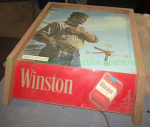 lot 267 image: Vintage 1980 Winston cigarette promotional wall clock