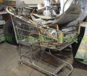 lot 326 image: Shopping cart full of scrap metals