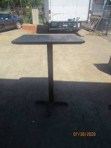 lot 438 image: PUB TABLE&nbsp 36X24X 43 TALL