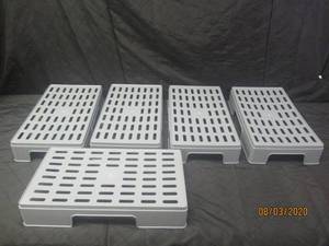 lot 459 image: TOTAL OF 5 GRAY MULTIPURPOSE RACKS&nbsp