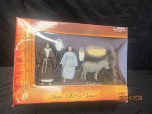 lot 462 image: BIBLE QUEST UNLOCK YOUR WORLD WITH QUESTIONS&nbsp&nbsp- JESUS, MARY ,JOSEPH&nbsp
